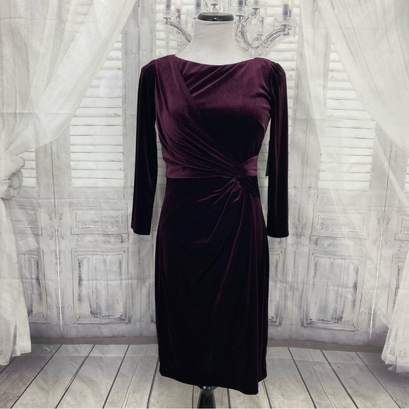 Jessica Howard Size 6 Plum Purple Stretch Velvet Ruched Sheath Dress Long Sleeve - Picture 1 of 11